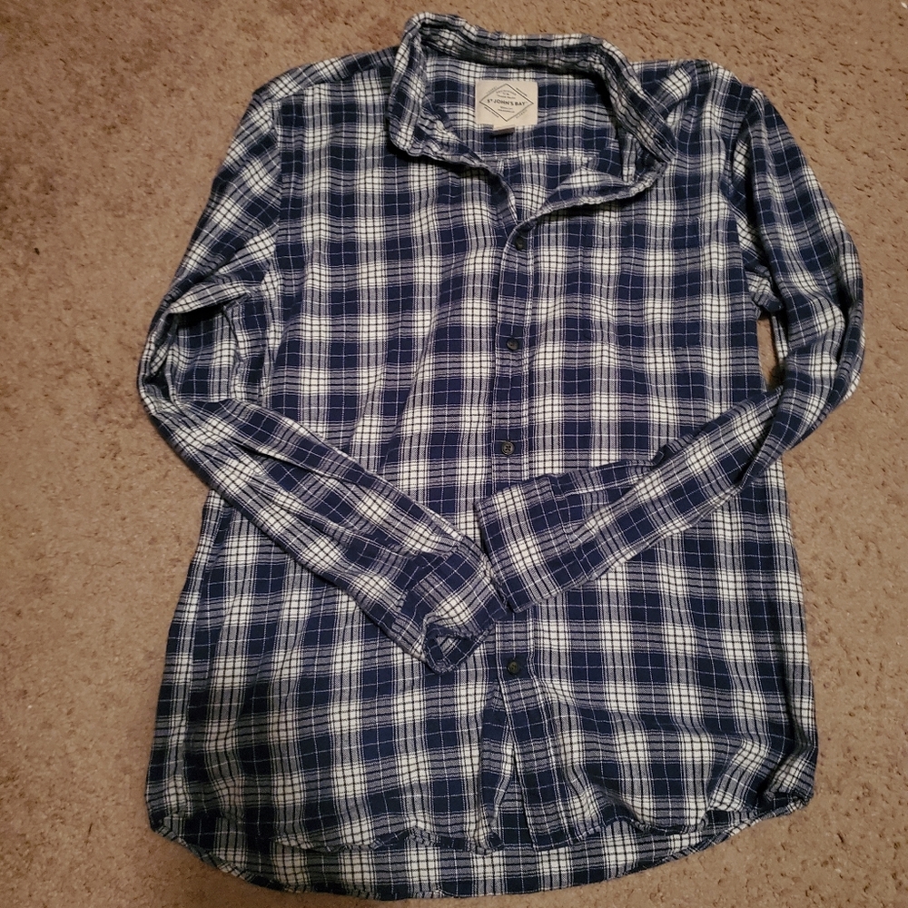Bogo sale!!**mens flannel
